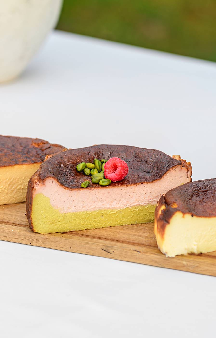 BURNT CHEESECAKE (fistic și zmeură)