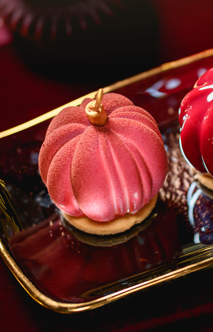 Pistachio Christmas Globe